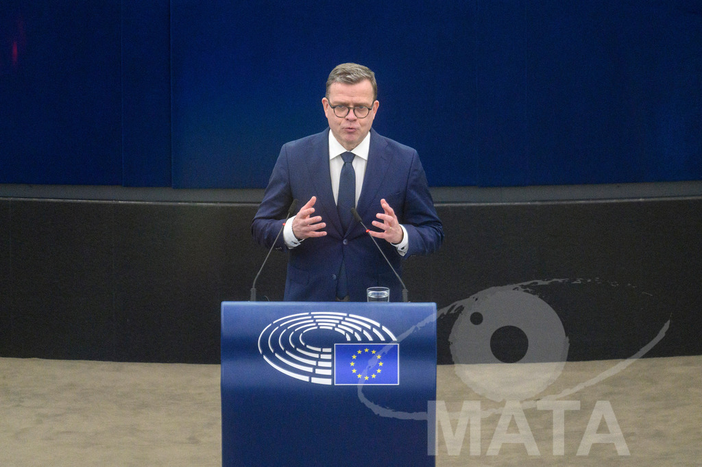 _DWI6407 | Finnischen Premierminister Petteri Orpo spricht vor dem Parlament im Plenarsaal des Europäischen Parlaments. Straßburg, 13.03.2024 - Realisiert mit Pictrs.com