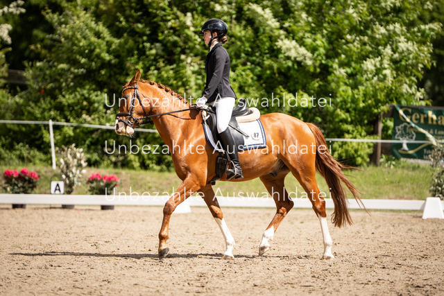 Bad_Meinberg_04024 | saradresslerfotografie - Realisiert mit Pictrs.com