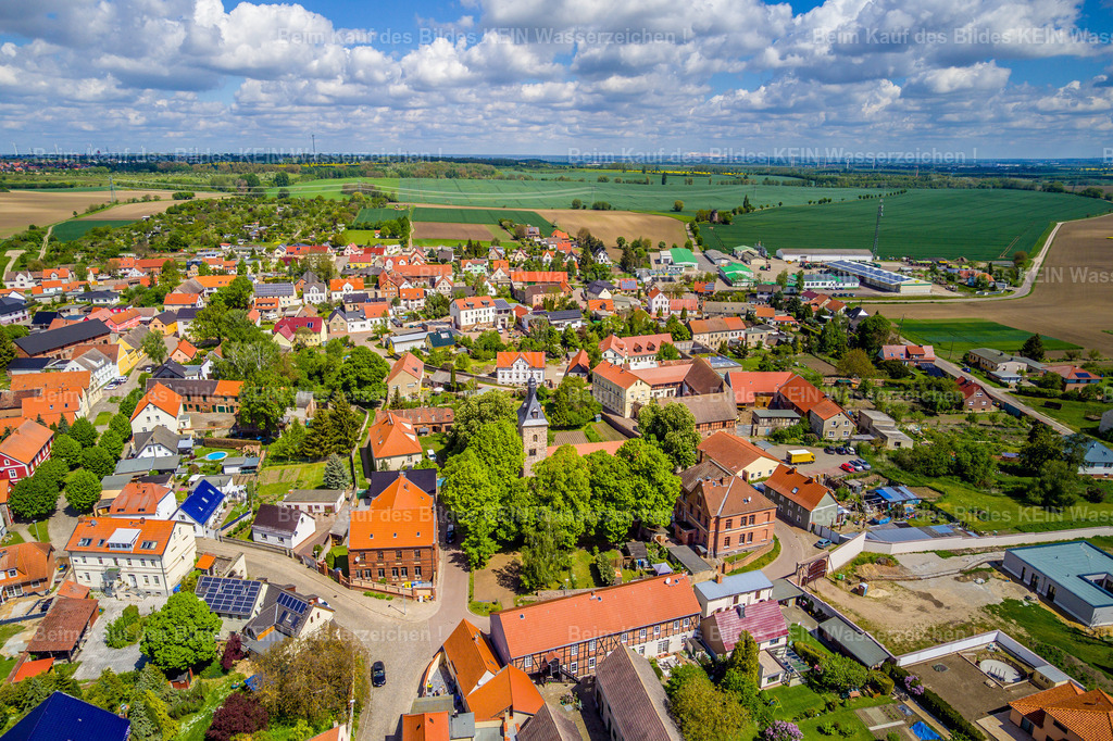 Niederndodeleben Schnarsleben Kirche Tankstelle-0018 | Niederndodeleben - Realisiert mit Pictrs.com