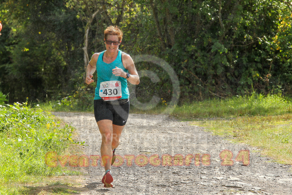 250830_1151_EV4_3694 | Sportfotografie im Rhein-Sieg Kreis, Köln, Bonn, NRW, Rheinland Pfalz, Hessen, etc. Unser Tätigkeitsfeld umfasst den Laufsport vom Volkslauf über den Marathon, Duathlon, Triathon bis zum Ultralauf wie Kölnpfad Ultra oder Schindertrail.