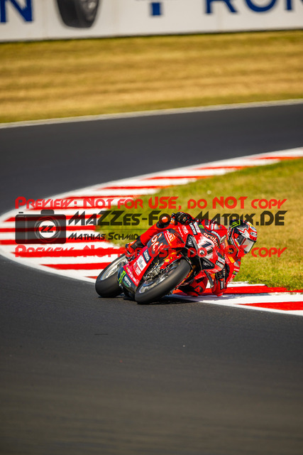 MaZZes_FotoMatrix_240719_6007705_5879 | SBK