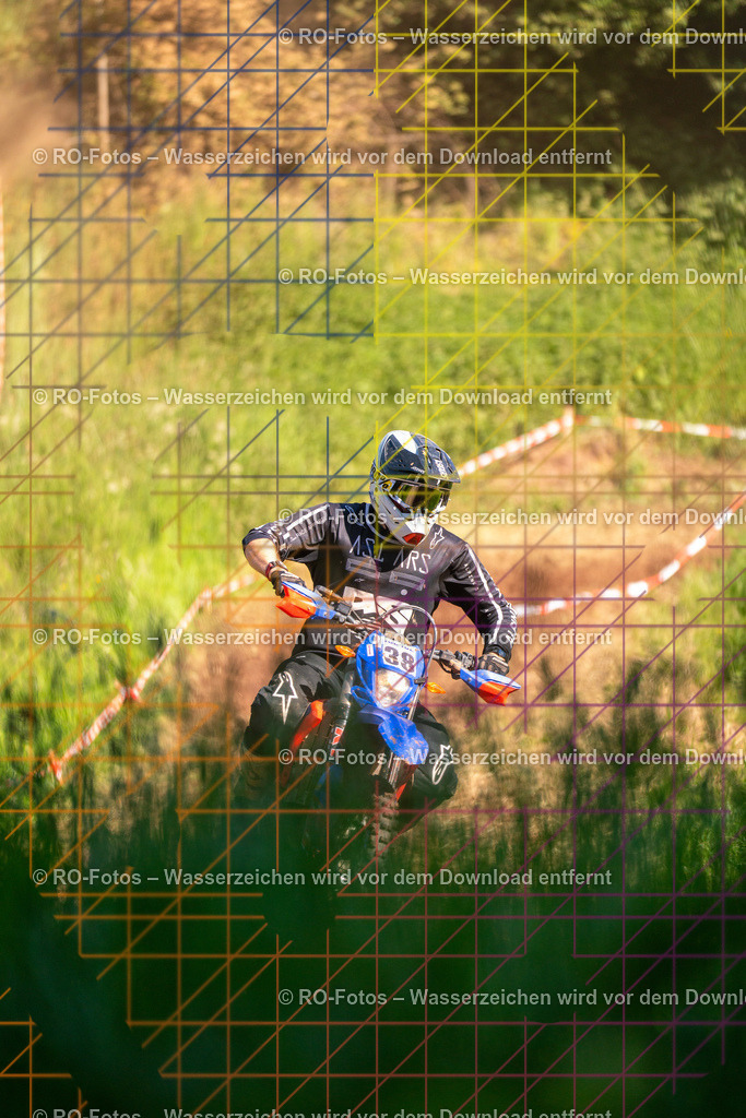 Wolfshausen 3 Lauf -1478 | Sportfotografie von RO-Fotos: Motorsport, Motocross, Enduro, Laufveranstaltungen und Triathlon. Professionelle Fotos von Sportlern und Events. - Realisiert mit Pictrs.com