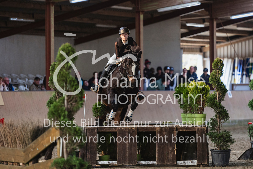 260322_HF-Schw_Gelaende-A-512 | Deine schönsten Turniermomente als professionelle Fotos! Entdecke hochwertige Pferdesport-Fotografie im Online-Shop. Jetzt Fotos finden & bestellen!