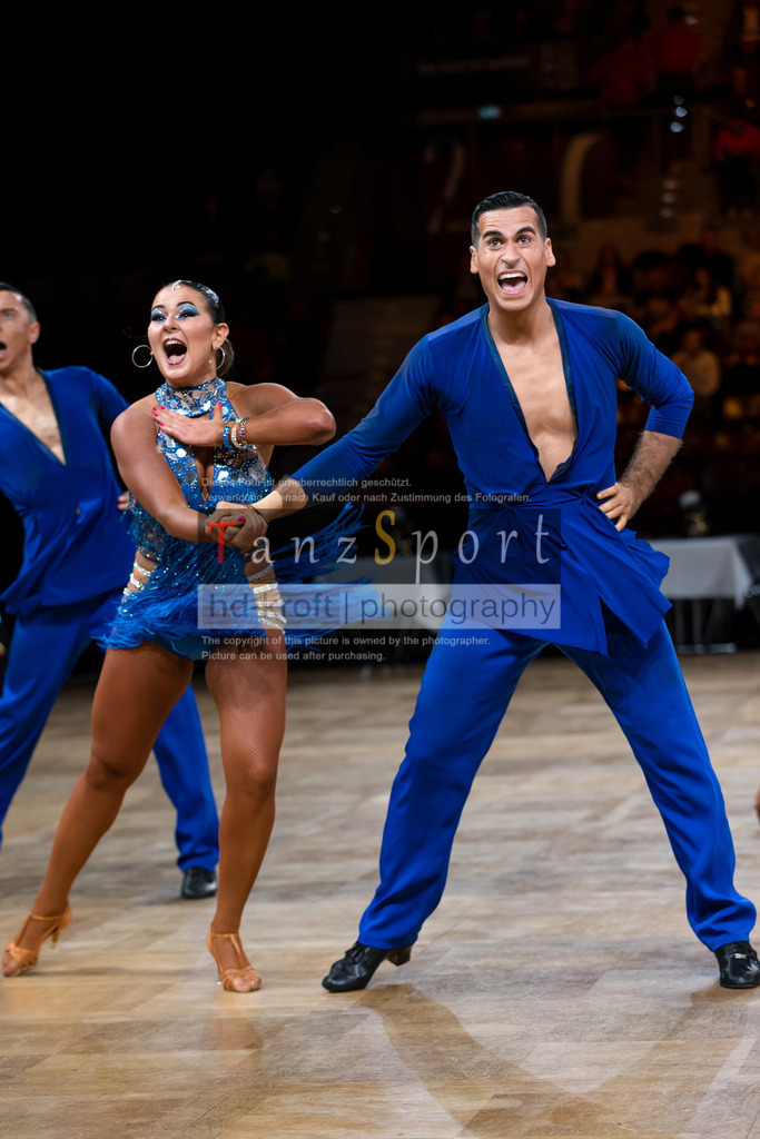 20241109_DM-Formationen_Vorrunde_1291 | Tanzsportbilder, Standardtanz, Lateintanz, WDSF, DTV, LTVB, dancecomp, goc, hessen tanzt, blaues band der spree, walzer, tango, wiener walzer, slowfox, quickstepp, samba, rumba, cha-cha-cha, paso doble. jive, hd-kroft photography, turniertanzsport