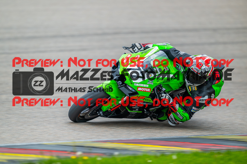 MaZZes_FotoMatrix_240504_6007705_3466 | STK1000