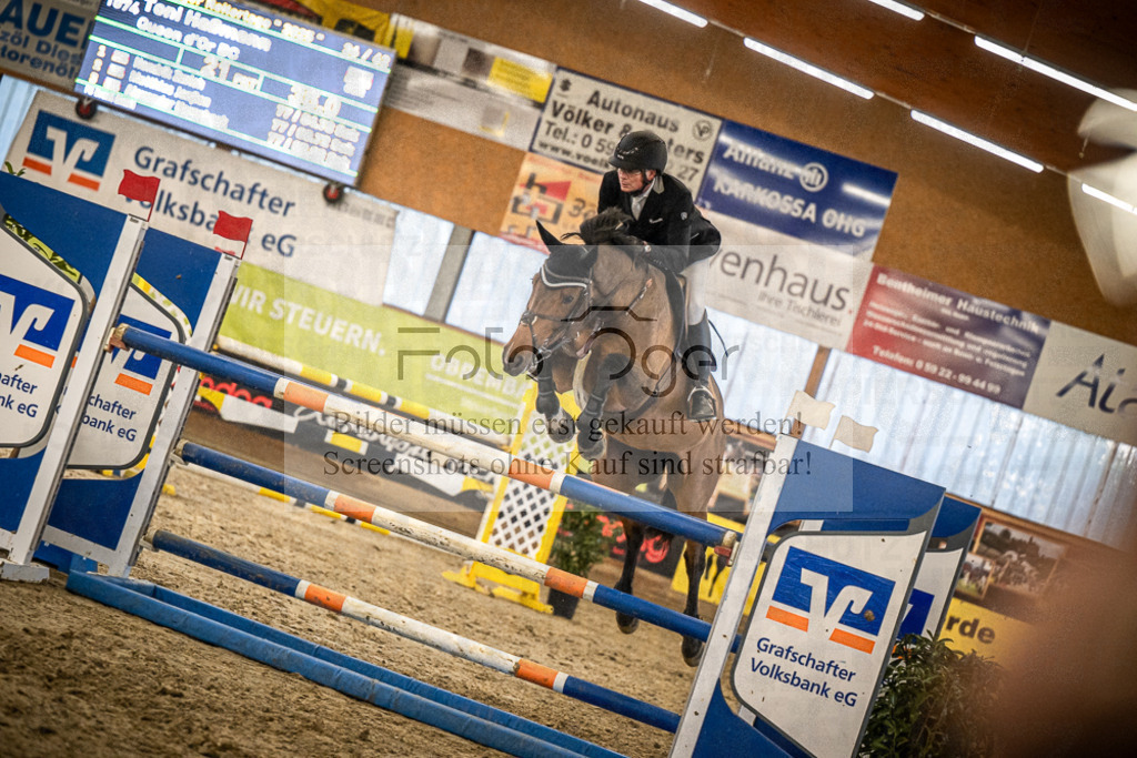 DOS_1201 | Entdecke hochwertige Reitturnierfotos von Foto Oger. Professionell, emotional und authentisch – jetzt Lieblingsmomente im Shop bestellen.Deutschlandweite Turnierfotografie. - Realisiert mit Pictrs.com