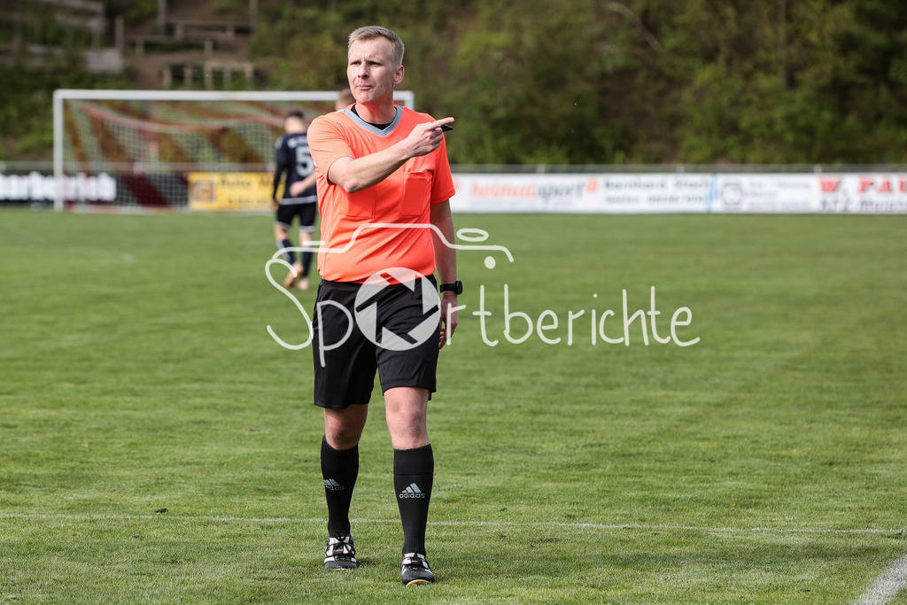 BC Adelzhausen - BC Aichach | Schiedsrichter Peter BIHLER