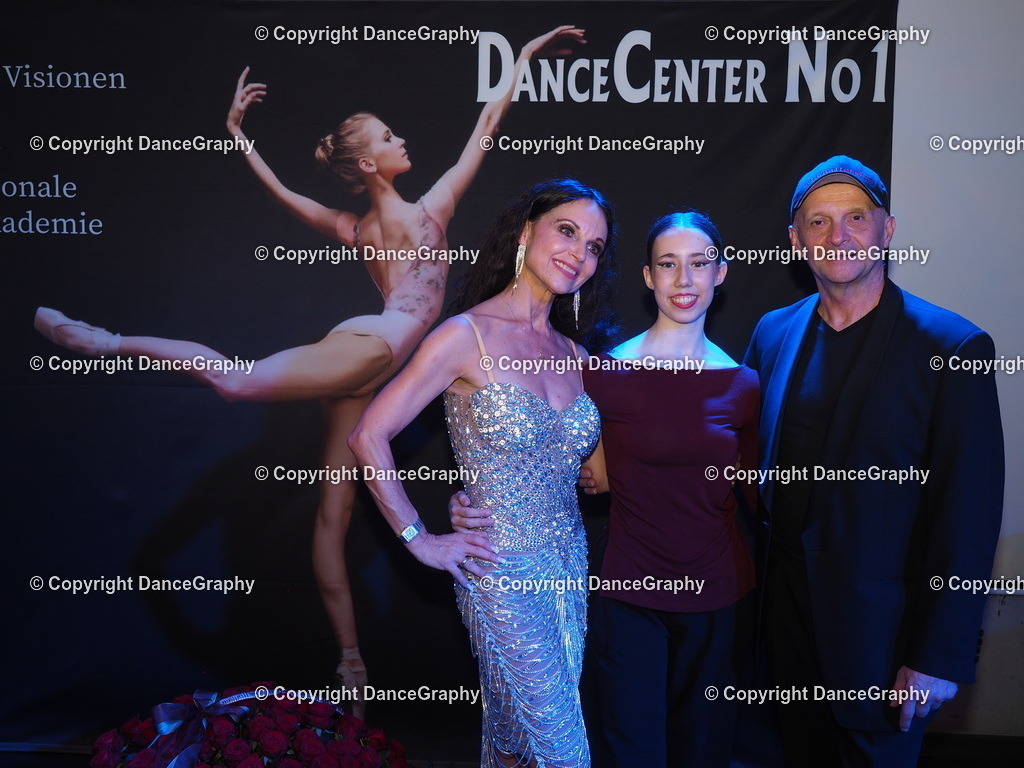 P7261672 | DanceGraphy - Realisiert mit Pictrs.com