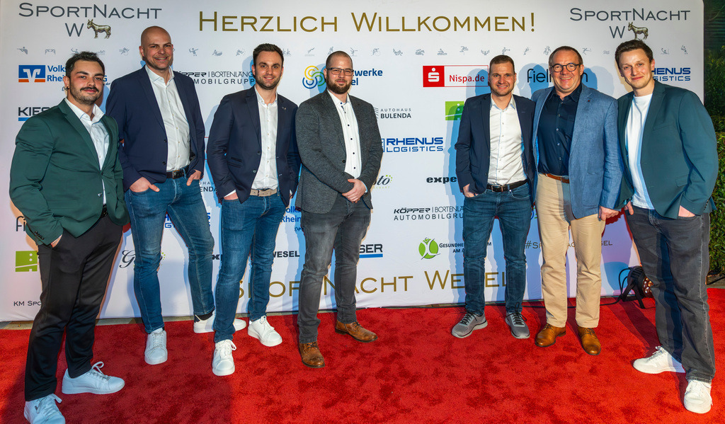 top-top.de 260306-288 | Foto, Video, Fotografie, Videografie, Fotobox, DJ, Discjockey, Musik, Musikbox, Veranstaltung, Photobooth, Amazon, Ebay, Buchtipp, Bestseller, Autor, Verlag, Buch, Wesel, Hamminkeln, NRW, Dinslaken, Rees, Drohne, Hochzeit, Party, Fotobox, Wesel, Fotograf