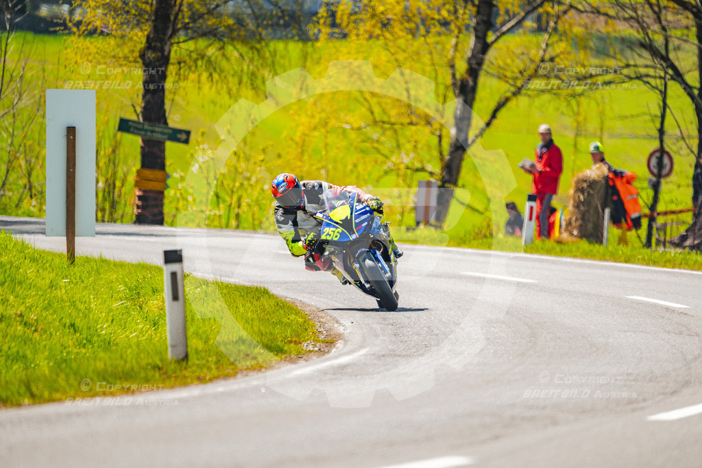 0805 - Bergrennen Landshaag2026 | BREITBILD Austria Webshop

Finde Fotos von: Breitbild, Breitbild Austria, Landshaag, Europeanbikers, KTM, BMW, Bergrennen, Bikeporn, Carporn, Bikes, Cars, Fotografie, Oberösterreich, Österreich, Berufsfotograf, Motorradteile Ganster, Julbach, Pannoniari - Realisiert mit Pictrs.com