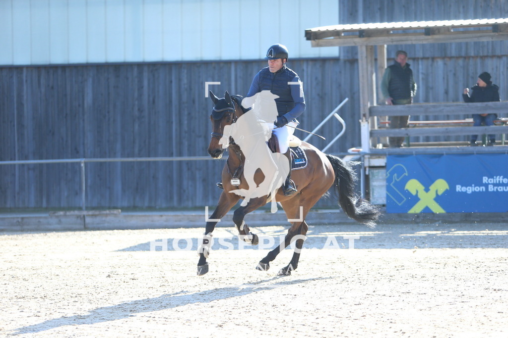 DL2Q7661 | Willkommen bei Brunnmayr - Design & Fotografie – Ihrem Spezialisten für Reitturniere und Pferdeveranstaltungen in Oberösterreich, Salzburg und Bayern! Seit über 17 Jahren sind wir leidenschaftlich dabei.