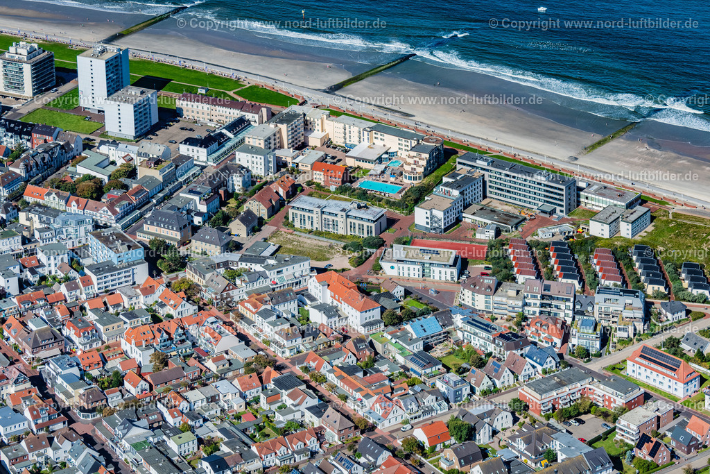 Norderney_Wohngebiet_Kapitänsviertel_ELS_6889050923 | NORDERNEY 05.09.2023 Ortsansicht des Kapitäns Viertel auf der Insel Norderney im Bundesland Niedersachsen, Deutschland. // View of the Captain's Quarter on the island of Norderney in the state of Lower Saxony, Germany. Foto: Martin Elsen