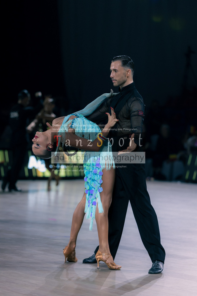 20251101_TGP_5732 | Tanzsportbilder, Standardtanz, Lateintanz, WDSF, DTV, LTVB, dancecomp, goc, hessen tanzt, blaues band der spree, walzer, tango, wiener walzer, slowfox, quickstepp, samba, rumba, cha-cha-cha, paso doble. jive, hd-kroft photography, turniertanzsport
