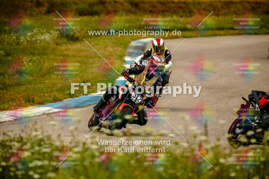 Chambley Juli-0910 | Hier findet Ihr Bilder von Touristenfahrten auf der Nürburgring Nordschleife oder von anderen Veranstaltungen die ich besucht habe. Viel Spass beim Durch Schauen 