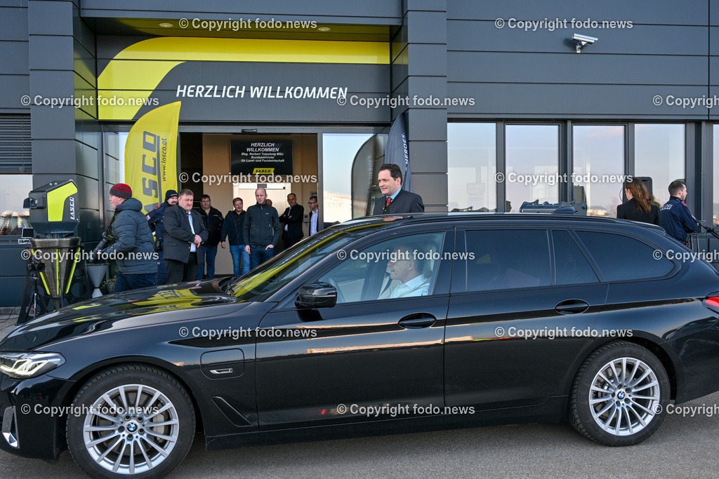 Bauernprotest_ Poendorf_ Lasco_ 08.03.2024-46 | 08.03.2024, Poendorf, AUT, Bauernprotest, im Bild Bauernprotest, Bauern, Landwirte, Traktoren, Fa. Lasco, Demo, Kundgebung

BM Norbert Totschnig(VP, Land- und Forstwirtschaft, Regionen und Wasserwirtschaft)