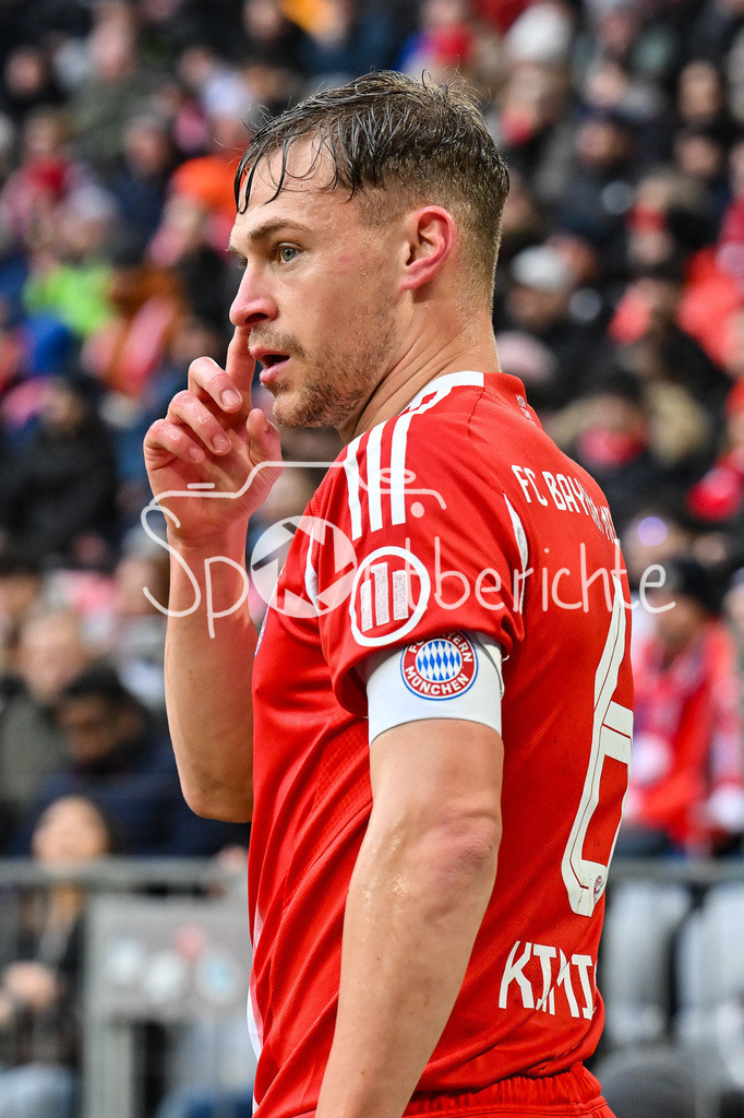 FC Bayern München - Eintracht Frankfurt | MUNICH, GERMANY - 21. FEBRUARY: im Bild Joshua KIMMICH (FC Bayern Munich 6) / Einzelfoto / Freisteller während dem Bundesligamatch zwischen dem FC Bayern München und der SG Eintracht Frankfurt am 23. Spieltag in der Allianz Arena / DFL REGULATIONS PROHIBIT ANY USE OF PHOTOGRAPHS AS IMAGE SEQUENCES AND/OR QUASI-VIDEO