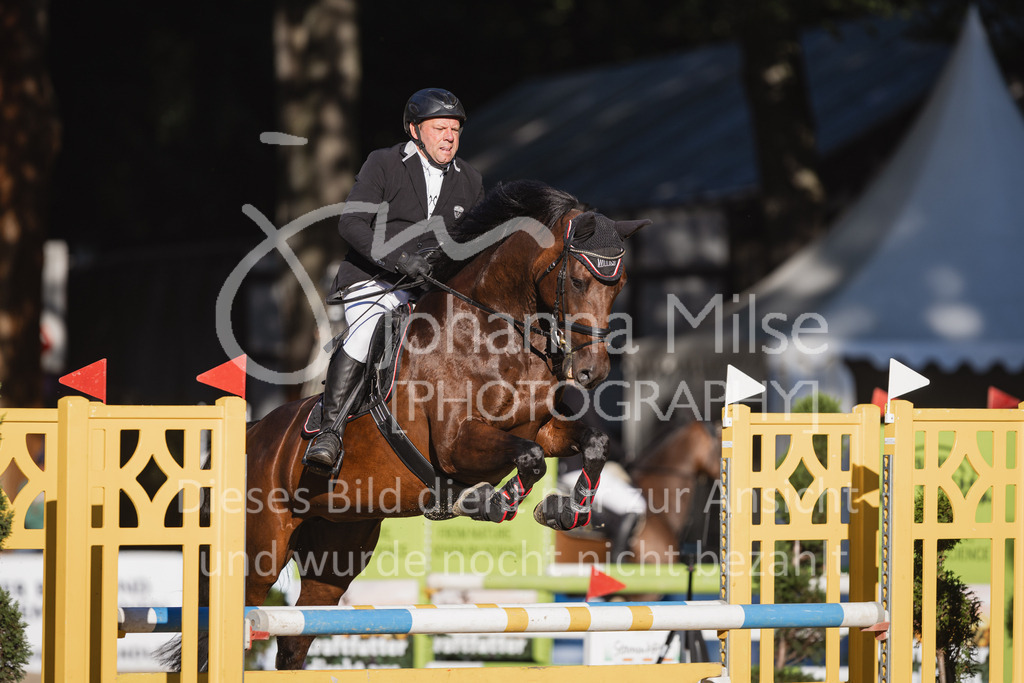 230908_OWLCh_AmateurS-105 | Deine schönsten Turniermomente als professionelle Fotos! Entdecke hochwertige Pferdesport-Fotografie im Online-Shop. Jetzt Fotos finden & bestellen!