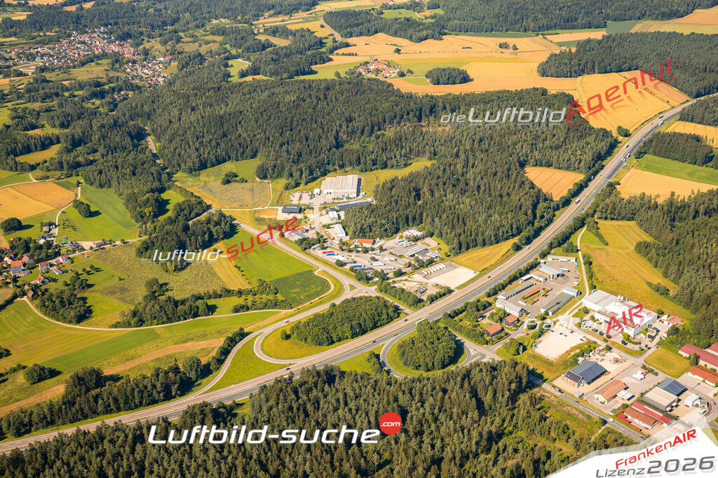 Das Luftbild zeigt : Nonnhof Alfeld - Die Luftaufnahme wurde 2024 vom UL-Flugzeug aus erstellt ( keine Drohne ) - Hochauflösende Luftaufnahme - Für grossformatige Ausdrucke geeignet. Die Geschenkidee !Mit Lizenz und Bildrechte bestellbar
