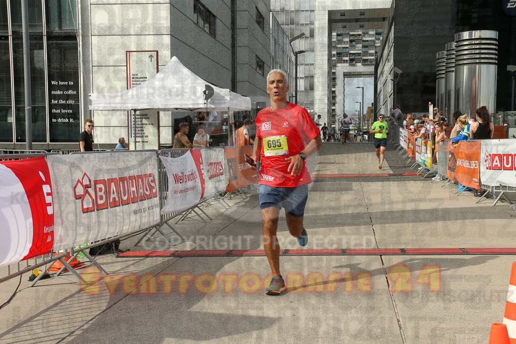 250920_1525_EX1_9391 | Sportfotografie im Rhein-Sieg Kreis, Köln, Bonn, NRW, Rheinland Pfalz, Hessen, etc. Unser Tätigkeitsfeld umfasst den Laufsport vom Volkslauf über den Marathon, Duathlon, Triathon bis zum Ultralauf wie Kölnpfad Ultra oder Schindertrail.