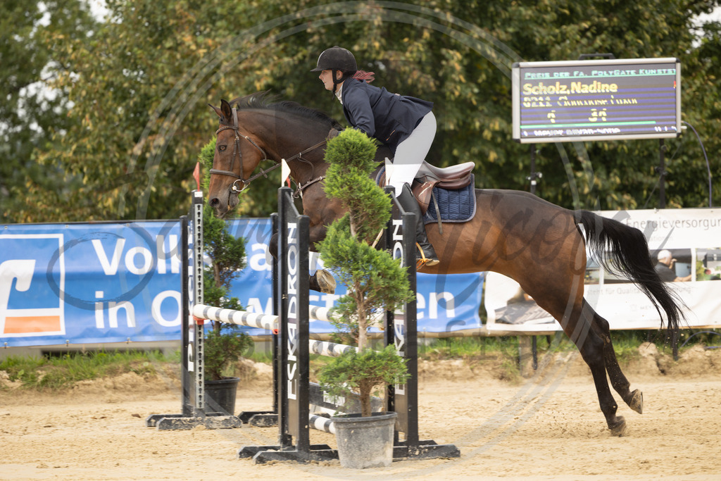 994A7747 | sabrinanicolaifotografie - Realisiert mit Pictrs.com