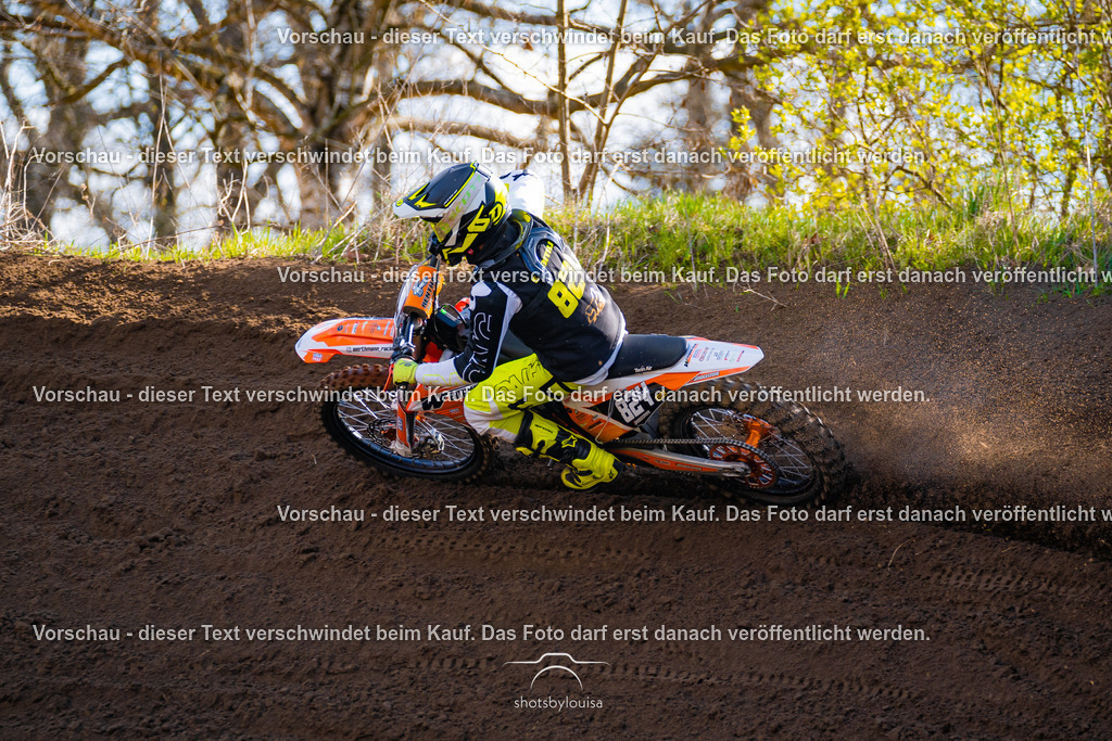 20260406_MSCHänchen-8938 | Sportfotografin aus Berlin-Brandenburg mit Fokus auf Motocross. Ich halte deine sportliche Leistung und echte Emotionen auf und neben der Strecke professionell fest. Entdecke die Fotos von deinem Rennen und bestelle sie direkt hier im Shop.