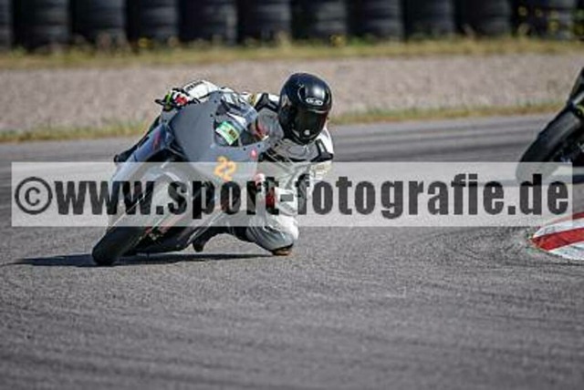 pube1283 | Professionelle Fotos von Sportveranstaltungen, aber auch Hochzeiten und anderen Events. - Realisiert mit Pictrs.com