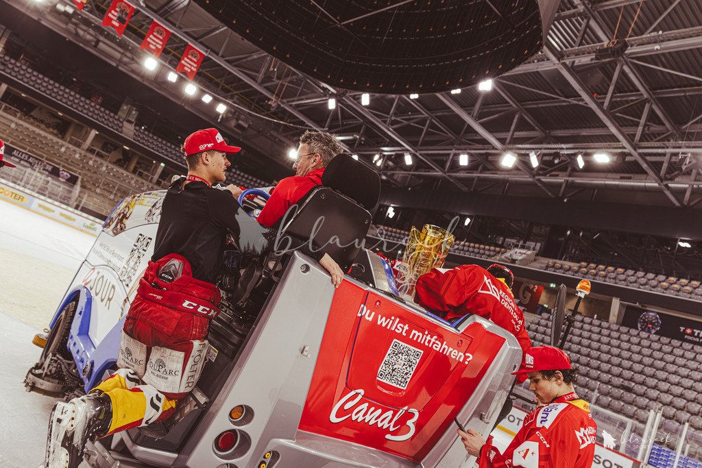 U21 Elit_EHCB vs GCK Lions _5-421 | Sportbilder, Sportfotograf, Hochzeits- und Eventfotografin, Flugshows, Portraits und Tiershooting, Aviation, Downhill, Nationalleague, Swissleague, International