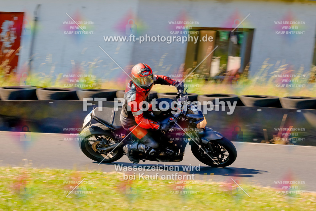 _MOT8934 | Hier findet Ihr Bilder von Touristenfahrten auf der Nürburgring Nordschleife oder von anderen Veranstaltungen die ich besucht habe. Viel Spass beim Durch Schauen 