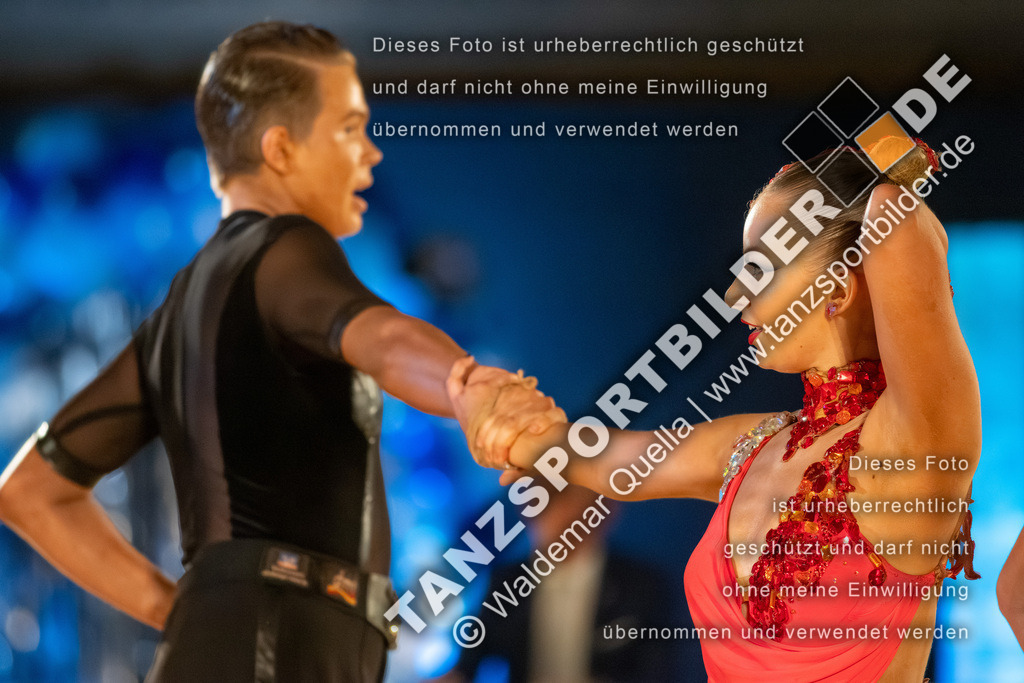 20260321-13522 | Hier finden Sie Tanz Bilder vom Latein und Standard Formationen tanzen. Sportbilder vom Tanzsport. Schöne Fotos und von Weltmeisterschaft, Europameisterschaft, Bundesliga, Regionalliga, Oberliga und Landesliga sowie von GOC Stuttgart, DanceComp, WM Bremen