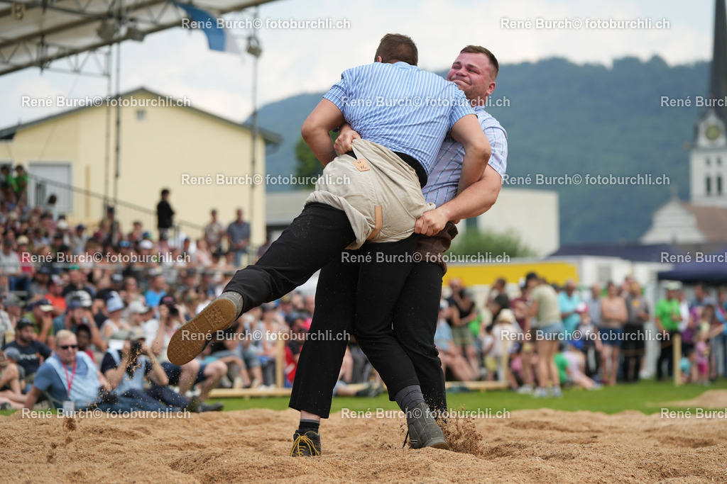 RB_04449 | René Burch leidenschaftlicher Fotograf aus Kerns in Obwalden.  Hier finden sie Sport, Landschaft und Natur Fotografie.
 - Realisiert mit Pictrs.com