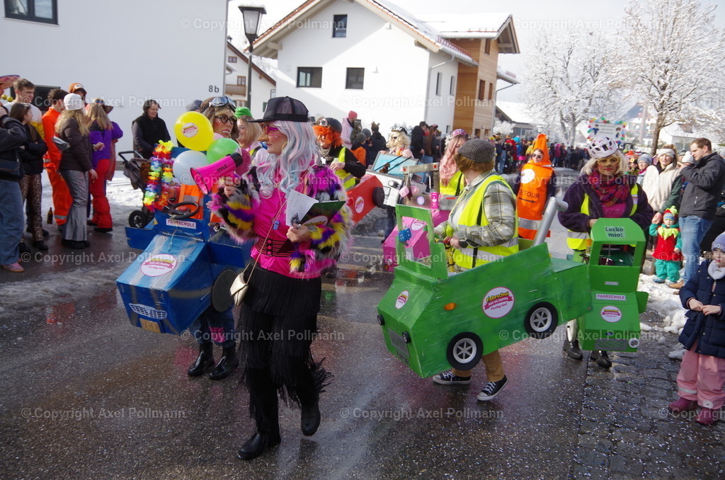 IMGP2404 | fotografiert von Axel PollmannLeonhardi Wallfahrt Benediktbeuern und Murnau, Fronleichnam, Fasching, Landschaft im Loisachtal und Benediktbeuern  - Realized with Pictrs.com