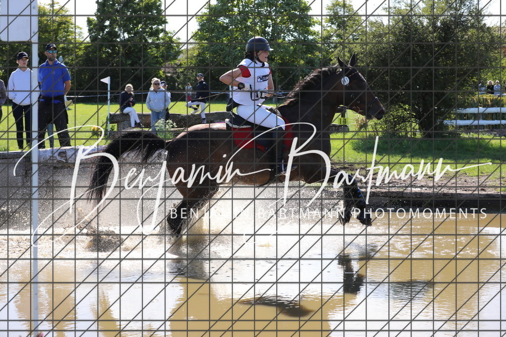 AZ2A0699 | Benjamin Bartmann Photomoments