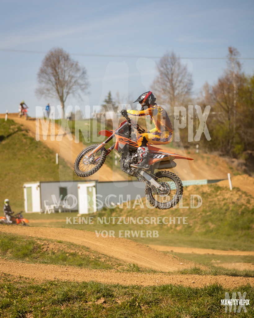 866A3717 | mxndyyvipix