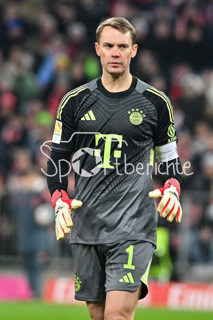 FC Bayern München - TSG 1899 Hoffenheim | MUNICH, GERMANY - 08. FEBRUARY: im Bild Manuel NEUER (FC Bayern Munich 1) / Einzelfoto / Freisteller während dem Bundesligamatch zwischen dem FC Bayern München und der TSG 1899 Hoffenheim am 21. Spieltag in der Allianz Arena / DFL REGULATIONS PROHIBIT ANY USE OF PHOTOGRAPHS AS IMAGE SEQUENCES AND/OR QUASI-VIDEO