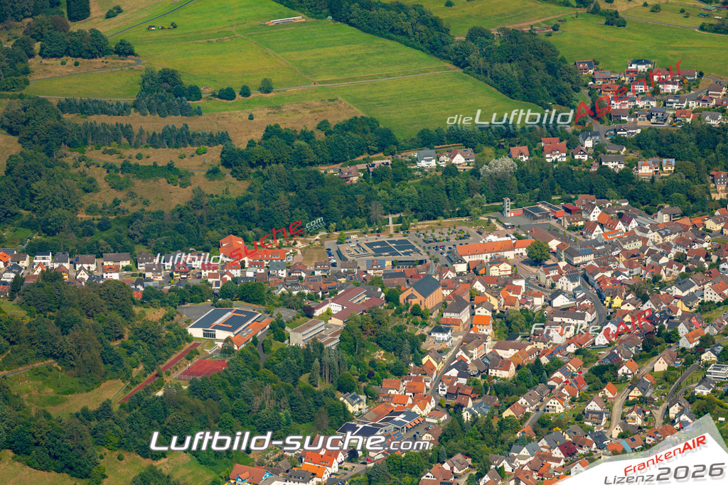 Das Luftbild zeigt :  Frammersbach - Die Luftaufnahme wurde 2024 vom UL-Flugzeug aus erstellt ( keine Drohne ) - Hochauflösende Luftaufnahme - Für grossformatige Ausdrucke geeignet. Die Geschenkidee !Mit Lizenz und Bildrechte bestellbar