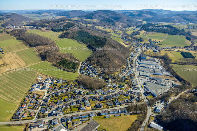 Sundern250304583 | Luftbild, Gewerbegebiet Röhre und Wohngebiet Ortsansicht Am Bühl, Hügellandschaft Waldgebiet, Sundern, Sauerland, Nordrhein-Westfalen, Deutschland