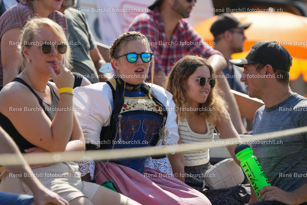 RB_08650 | René Burch leidenschaftlicher Fotograf aus Kerns in Obwalden.  Hier finden sie Sport, Landschaft und Natur Fotografie.
 - Realisiert mit Pictrs.com
