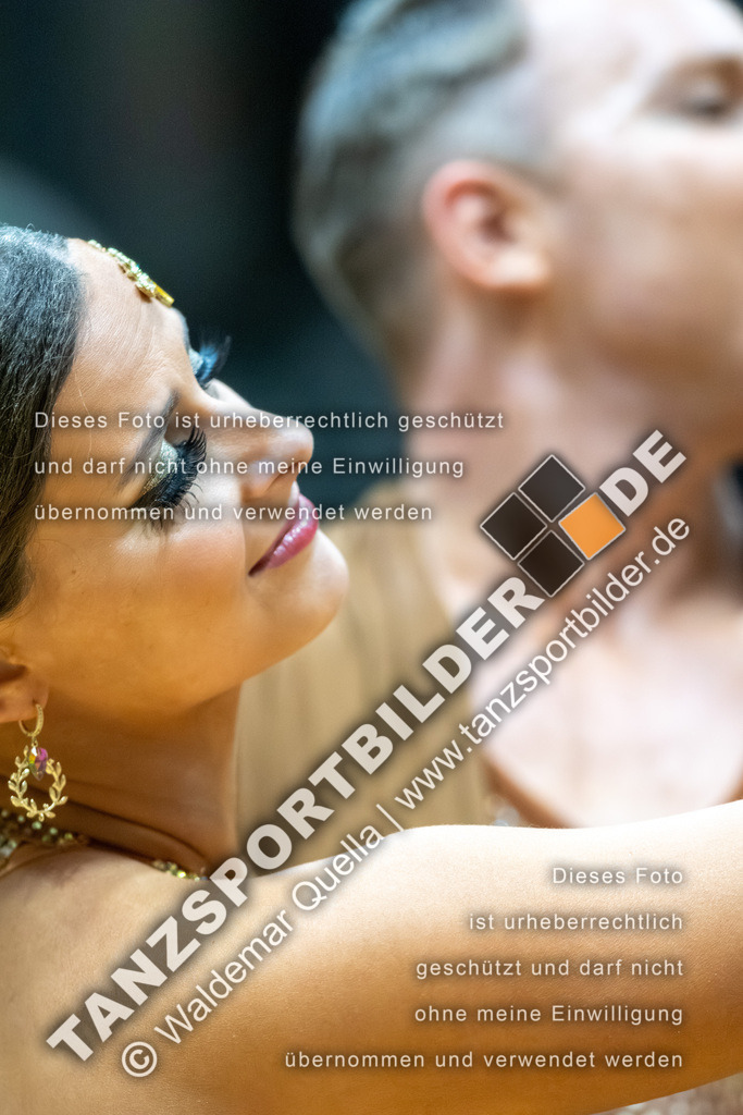 20260328-03562 | Hier finden Sie Tanz Bilder vom Latein und Standard Formationen tanzen. Sportbilder vom Tanzsport. Schöne Fotos und von Weltmeisterschaft, Europameisterschaft, Bundesliga, Regionalliga, Oberliga und Landesliga sowie von GOC Stuttgart, DanceComp, WM Bremen