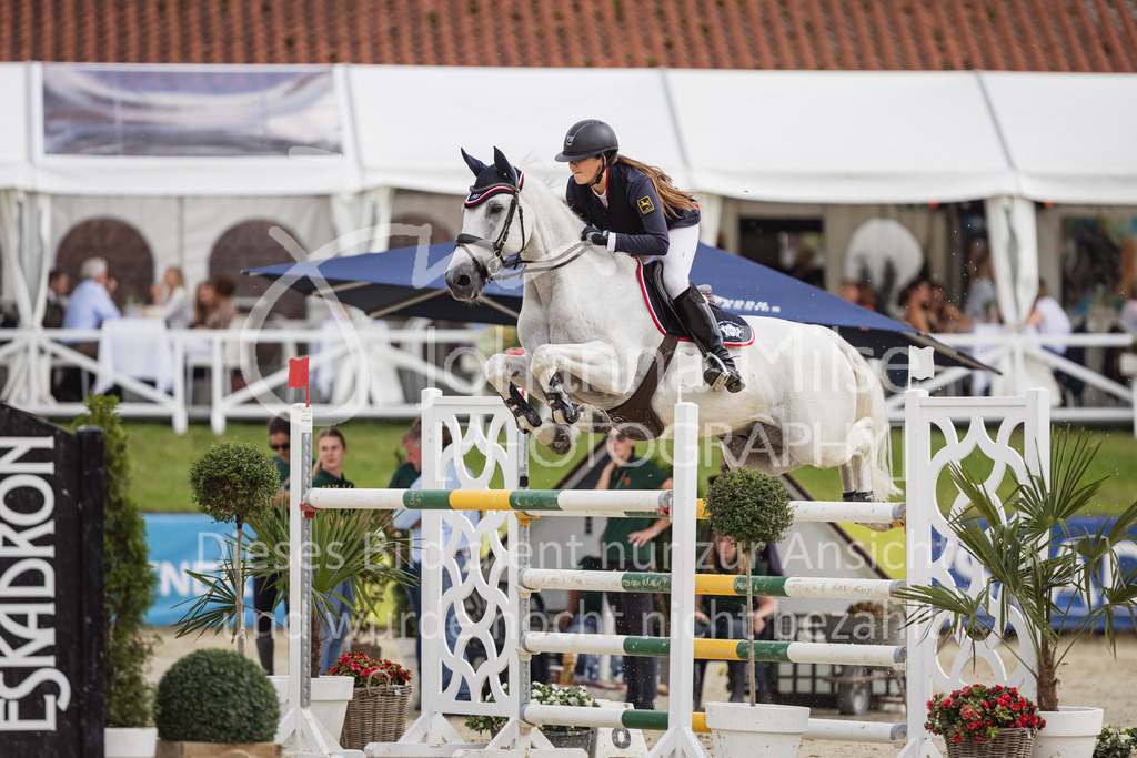 230728_BHO_2PhM2_2-763 | Deine schönsten Turniermomente als professionelle Fotos! Entdecke hochwertige Pferdesport-Fotografie im Online-Shop. Jetzt Fotos finden & bestellen!