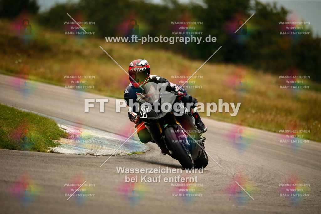 _MOT7252 | Hier findet Ihr Bilder von Touristenfahrten auf der Nürburgring Nordschleife oder von anderen Veranstaltungen die ich besucht habe. Viel Spass beim Durch Schauen 