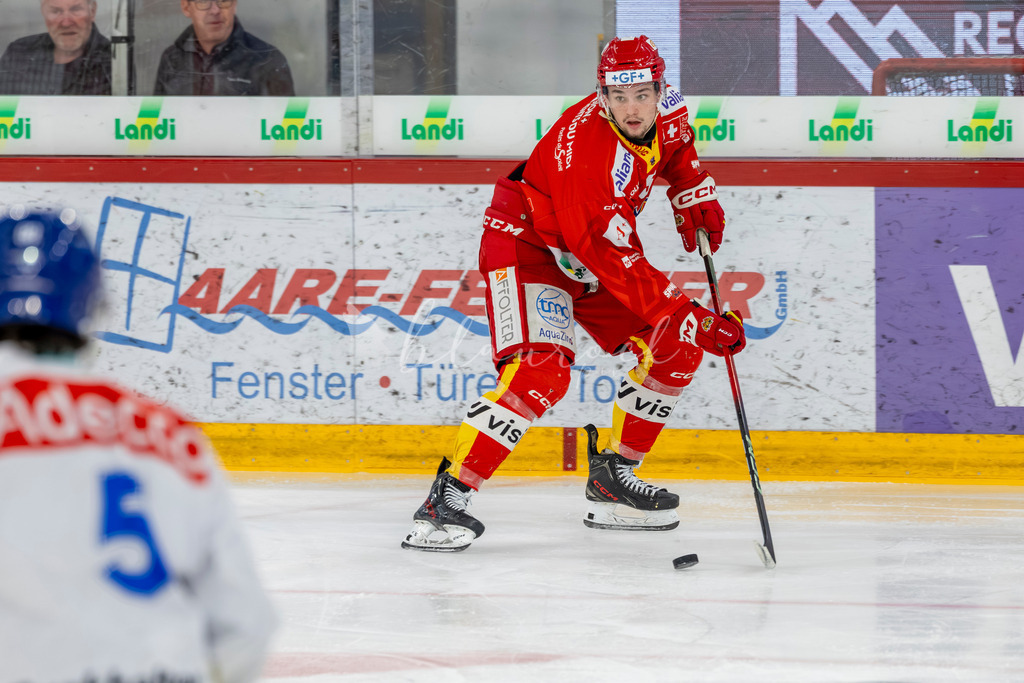 EHCB vs GCK 20260104-6329 | Sportbilder, Sportfotograf, Hochzeits- und Eventfotografin, Flugshows, Portraits und Tiershooting, Aviation, Downhill, Nationalleague, Swissleague, International