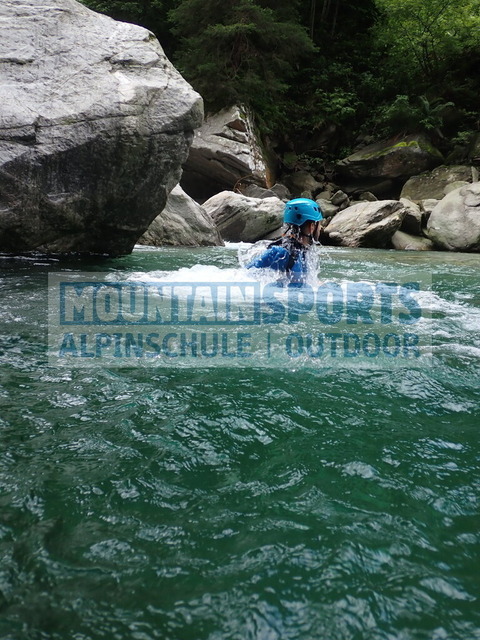 P7160078 | Bestelle die Bilder deines Berg- oder Wasser-Abenteuers mit Mountain Sports bequem von zu Hause aus direkt über unseren Online Fotoshop von pictrs.com. - Realisiert mit Pictrs.com