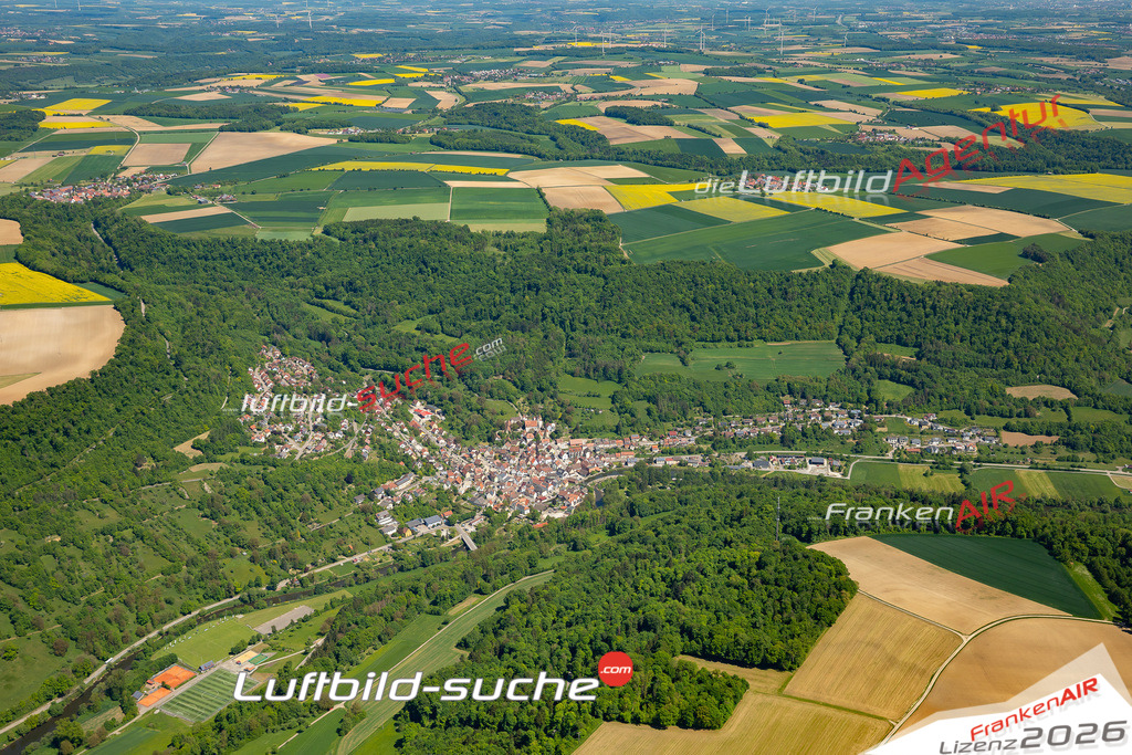 Luftaufnahme von Braunsbach - Die Luftaufnahme wurde 2025 vom UL-Flugzeug heraus erstellt ( keine Drohne ) - Hochauflösende Luftaufnahme - für professionelle Ausdrucke geeignet. Die Geschenkidee !Mit Lizenz und Bildrechte bestellbar