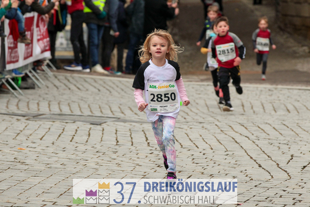 AOK JuniorCup 400m | 3Koenigslauf 2023 - Realisiert mit Pictrs.com