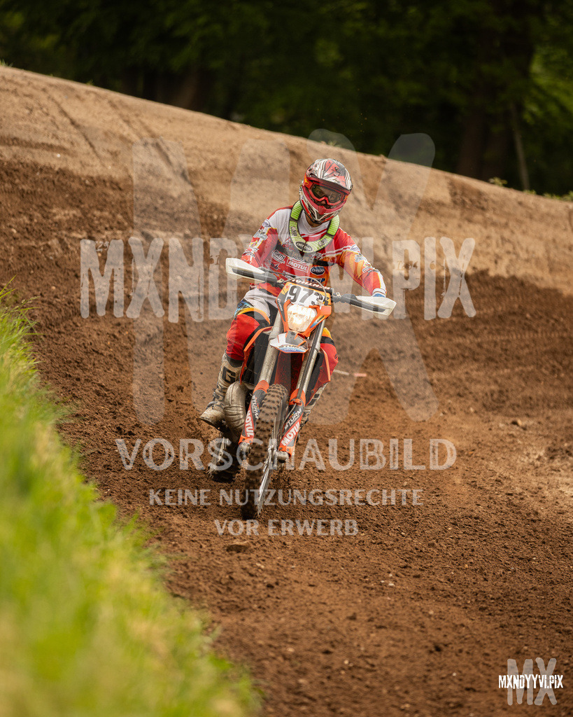 866A5517 | mxndyyvipix