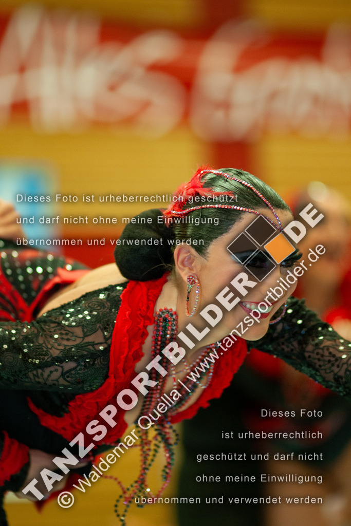 20090418-02276 | Hier finden Sie Tanz Bilder vom Latein und Standard Formationen tanzen. Sportbilder vom Tanzsport. Schöne Fotos und von Weltmeisterschaft, Europameisterschaft, Bundesliga, Regionalliga, Oberliga und Landesliga sowie von GOC Stuttgart, DanceComp, WM Bremen