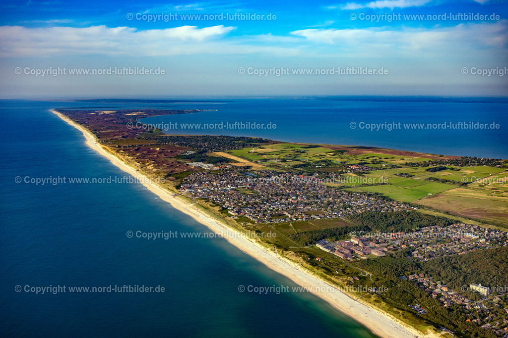 Sylt_Wenningstedt_ELS_1285130825 | WENNINGSTEDT-BRADERUP (SYLT) 13.06.2025 Quell- Wolken- Schicht über dem Küstenbereich der Nordsee - Insel in Wenningstedt (Sylt) im Bundesland Schleswig-Holstein. // Coastal area of the North Sea - Island in Wenningstedt (Sylt) in the state Schleswig-Holstein. Foto: Martin Elsen