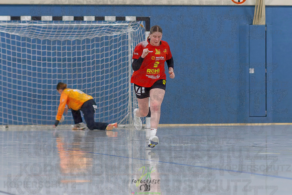 Frauen Regionalliga (HHV); HSG Wettenberg - TV Hüttenberg | Frauen Regionalliga (HHV); HSG Wettenberg - TV Hüttenberg am 06.12.2025 in Launsbach (Wettenberg) (Halle GS Launsbach (Wettenberg))Photo © 2025 - Jörg Heinrich - Realisiert mit Pictrs.com