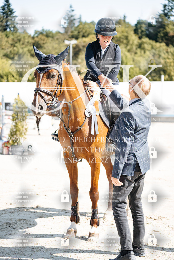 CK704811 | Turnierfotografie Pferdefotografie Trier Rheinland-Pfalz Pferdesport Reitsport Tierfotografie Sportfotografie Pferdevideo Pferdevideografie Equestrianvideography equestrianphotography  - Realisiert mit Pictrs.com