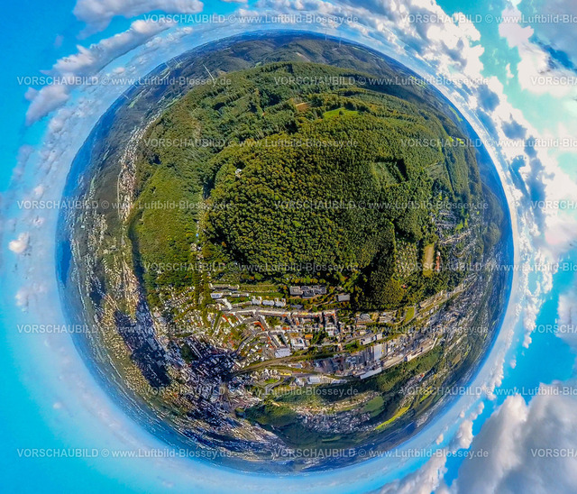 Hagen241090058DreiTuermeWeg | Luftbild, Drei TürmeWeg, bestehend aus Bismarckturm, Eugen-Richter-Turm und Kaiser-Friedrich-Turm, Waldgebiet, Erdkugel, Fisheye Aufnahme, Fischaugen Aufnahme, 360 Grad Aufnahme, tiny world, little planet, fisheye Bild, Haspe, Hagen, Ruhrgebiet, Nordrhein-Westfalen, Deutschland